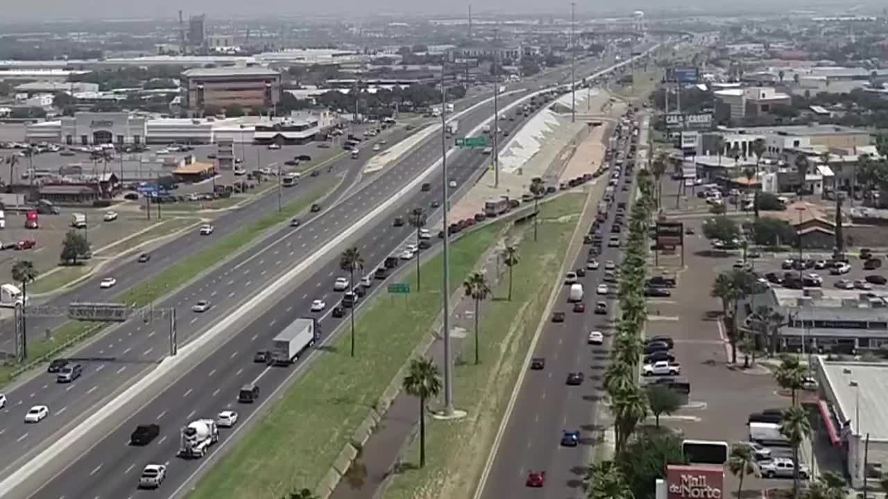 I-35 crash causes major traffic jam; woman in critical condition - Vimarsana News