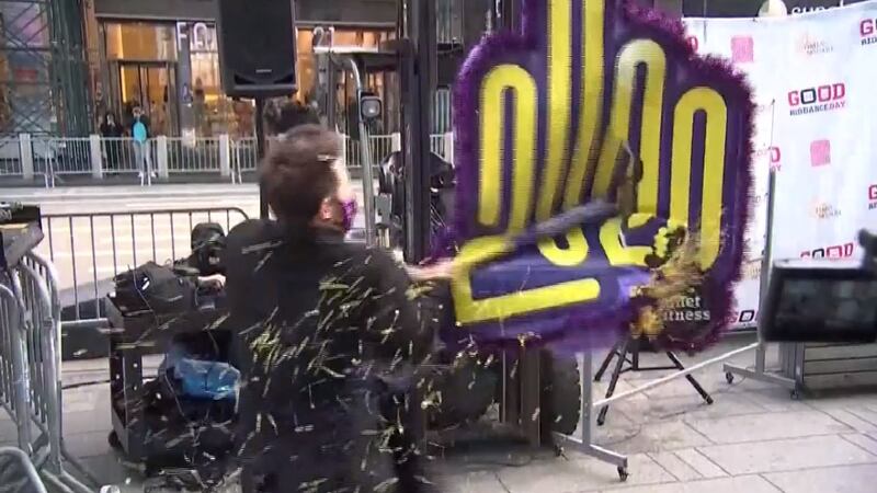 New Yorkers say goodbye to 2020 with baseball bats