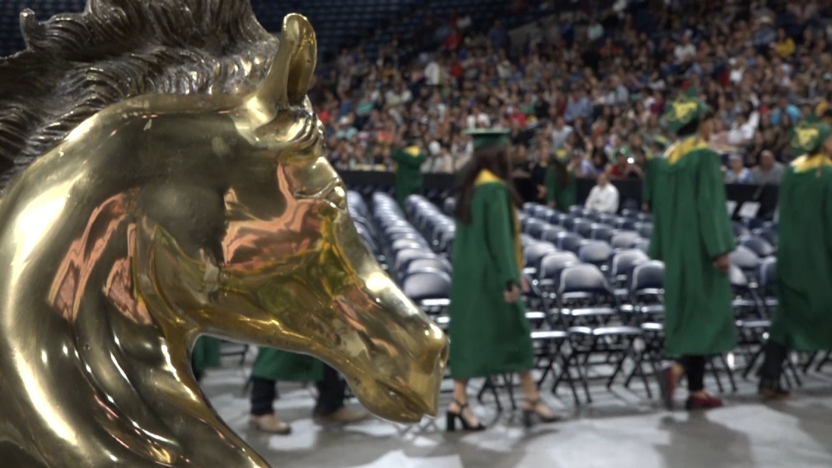 Laredo ISD commencement ceremonies set for Tuesday - Vimarsana News